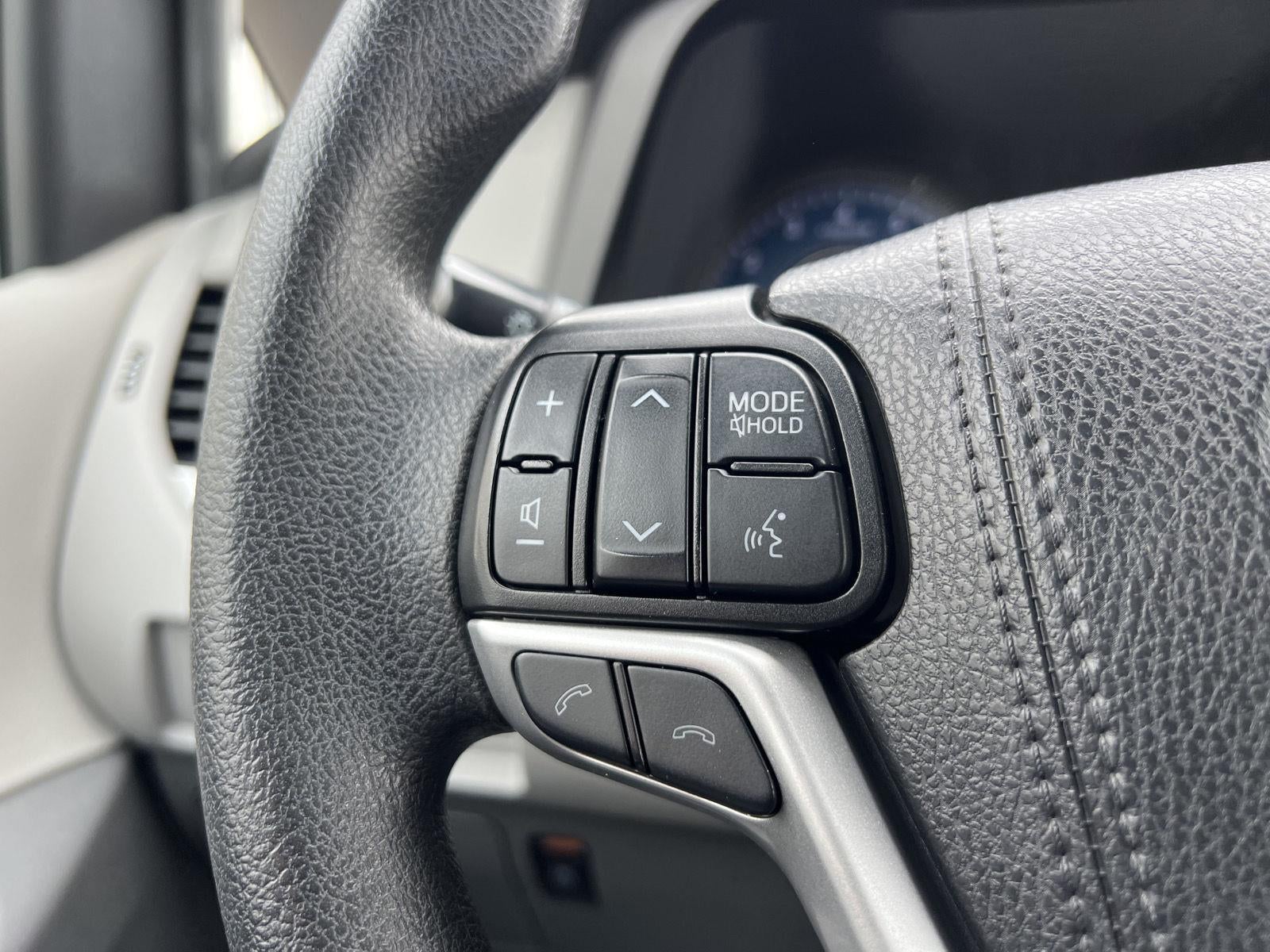 2019 Toyota SIENNA MINIVAN