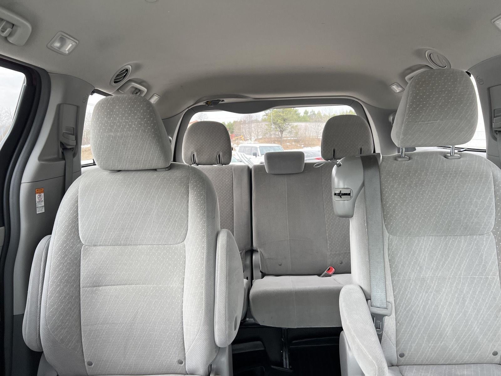 2019 Toyota SIENNA MINIVAN