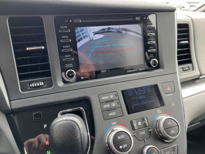 2019 Toyota SIENNA MINIVAN