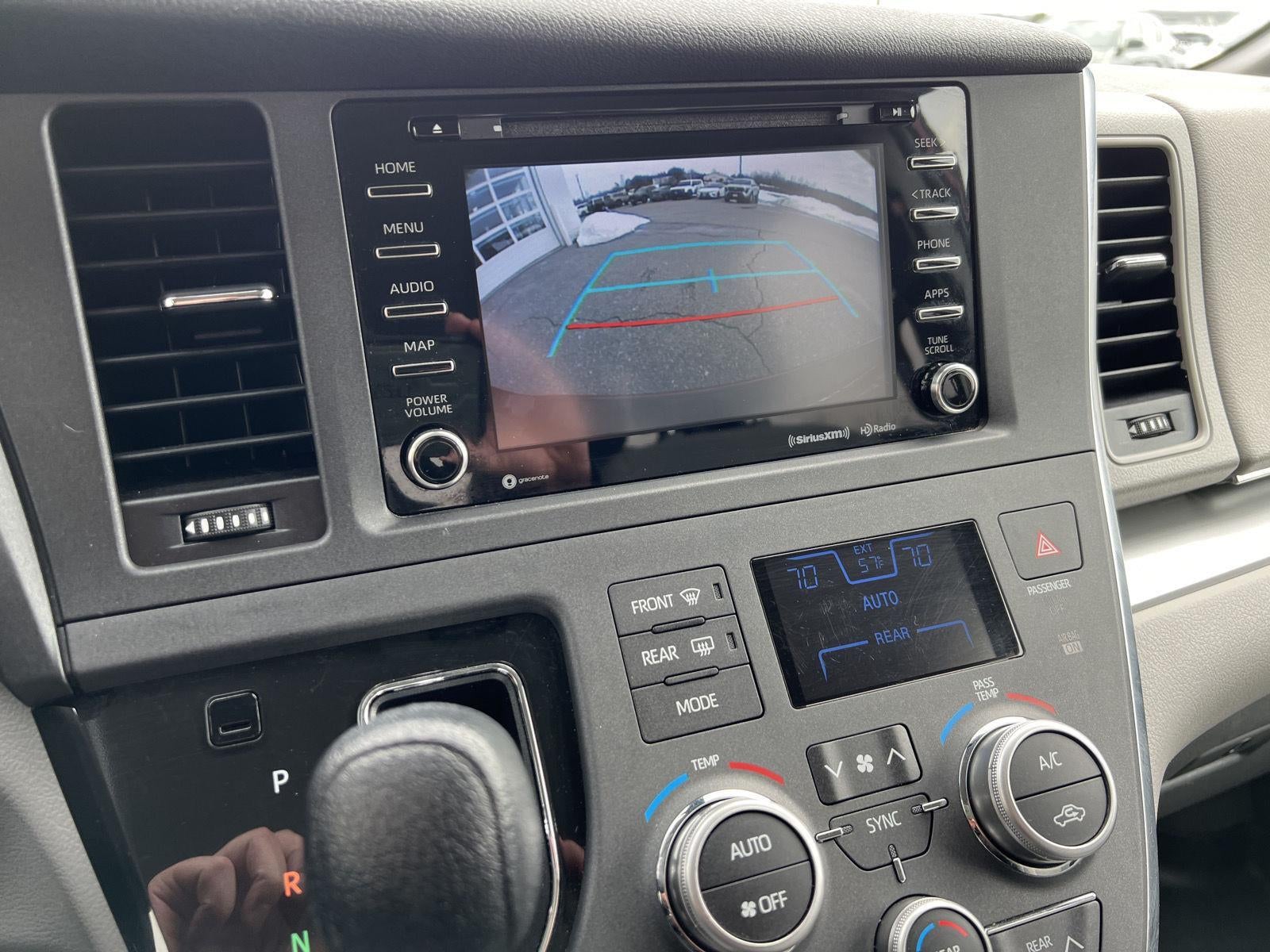 2019 Toyota SIENNA MINIVAN