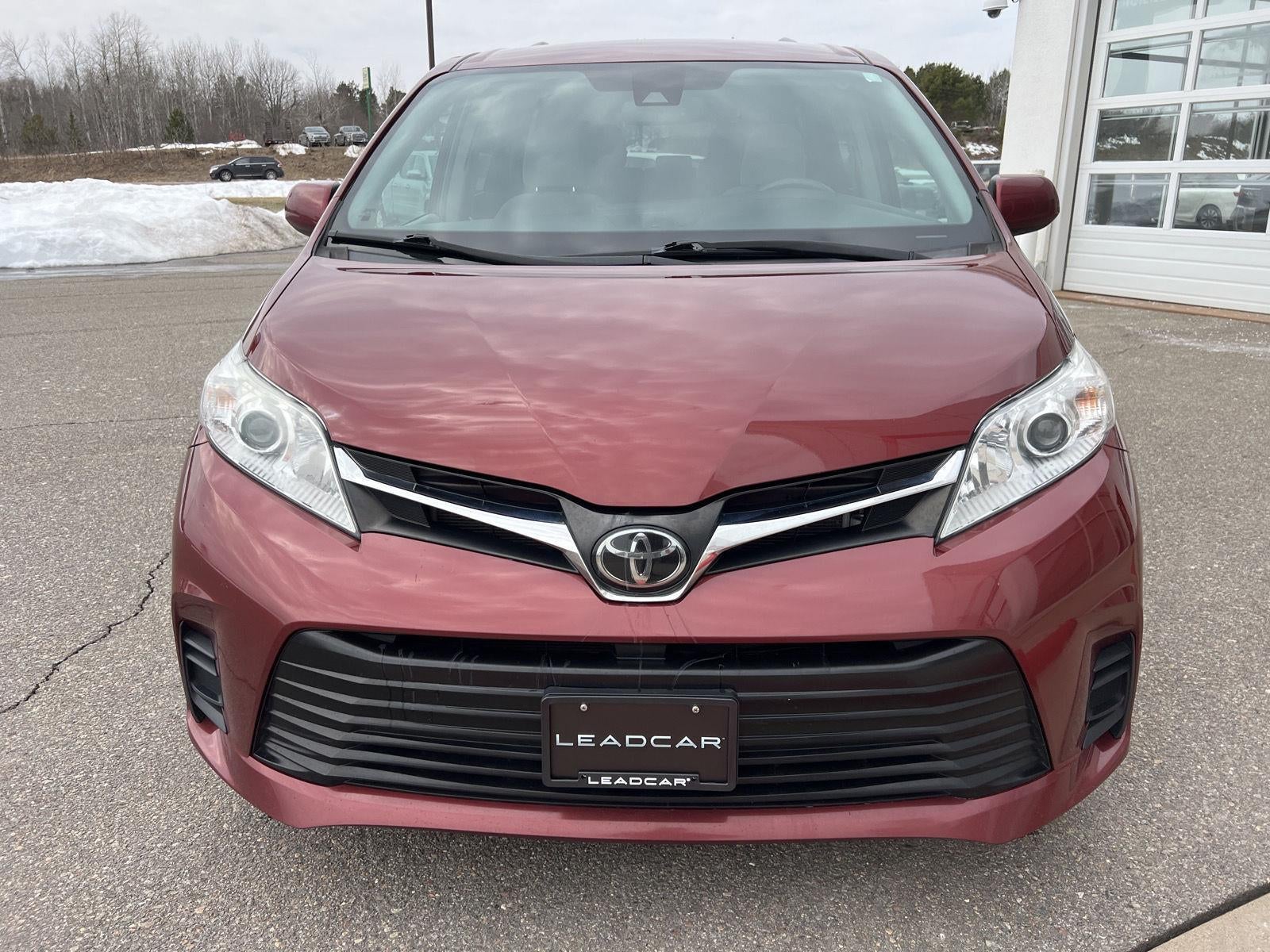 2019 Toyota SIENNA MINIVAN