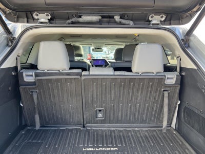 2023 Toyota Highlander Hybrid Limited