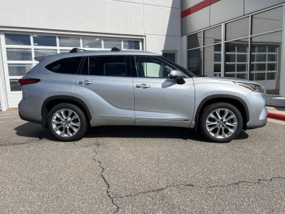 2023 Toyota Highlander Hybrid Limited