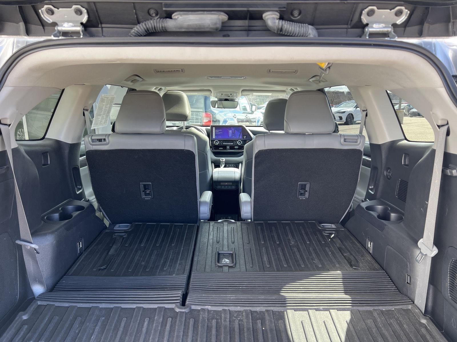 2023 Toyota Highlander Hybrid Limited