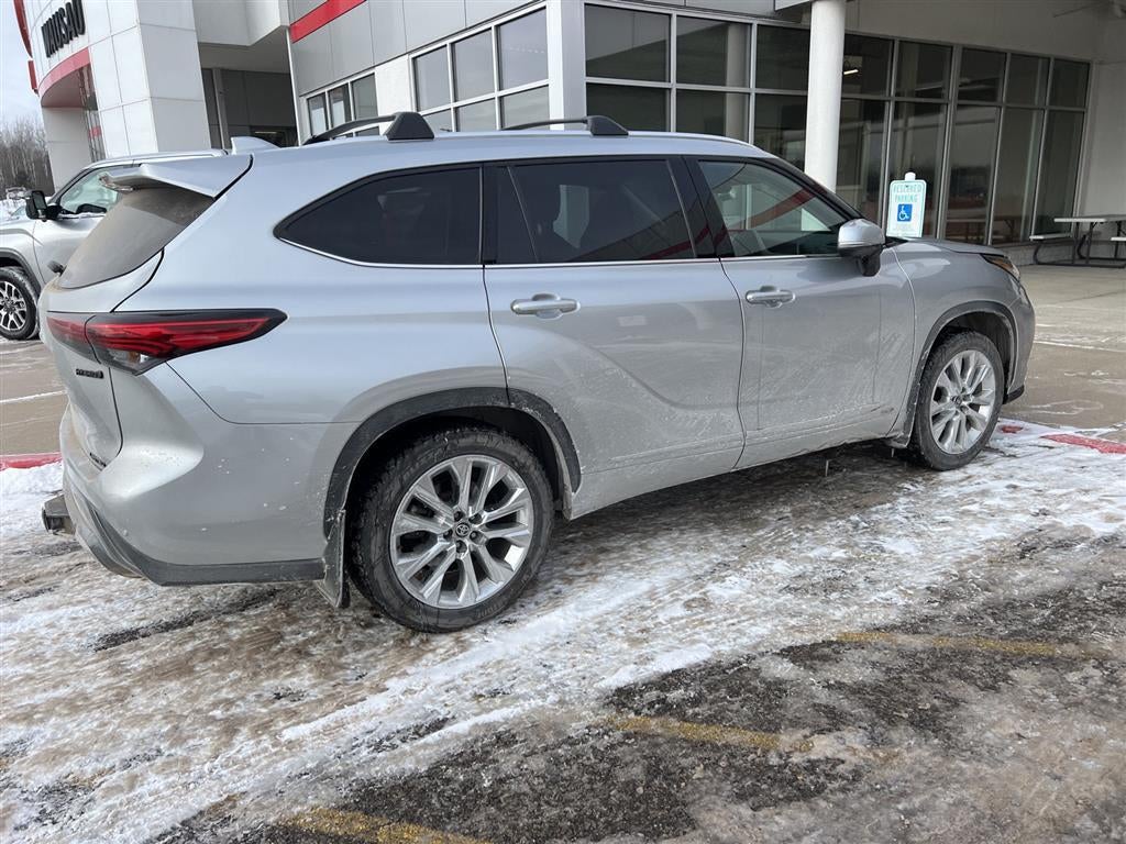 2023 Toyota Highlander Hybrid Limited