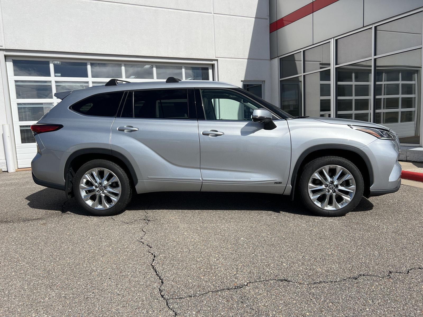 2023 Toyota Highlander Hybrid Limited