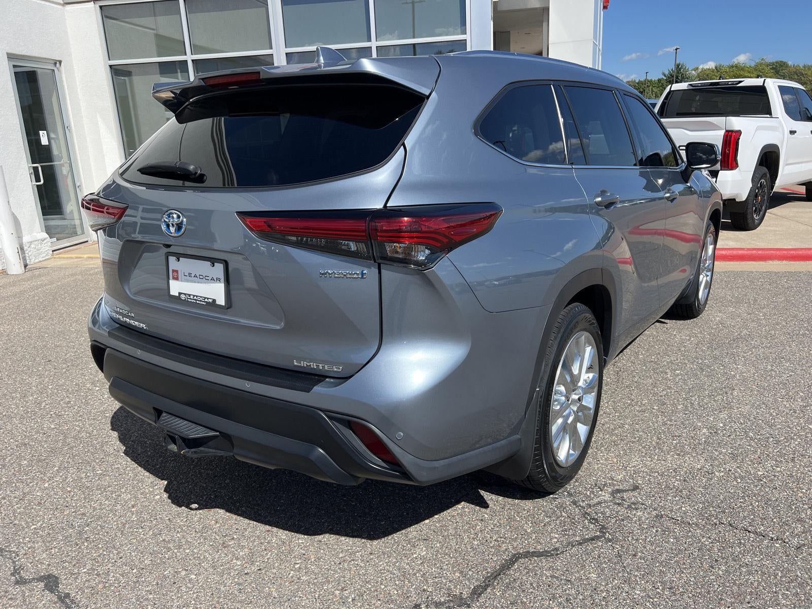 2023 Toyota Highlander Hybrid Limited