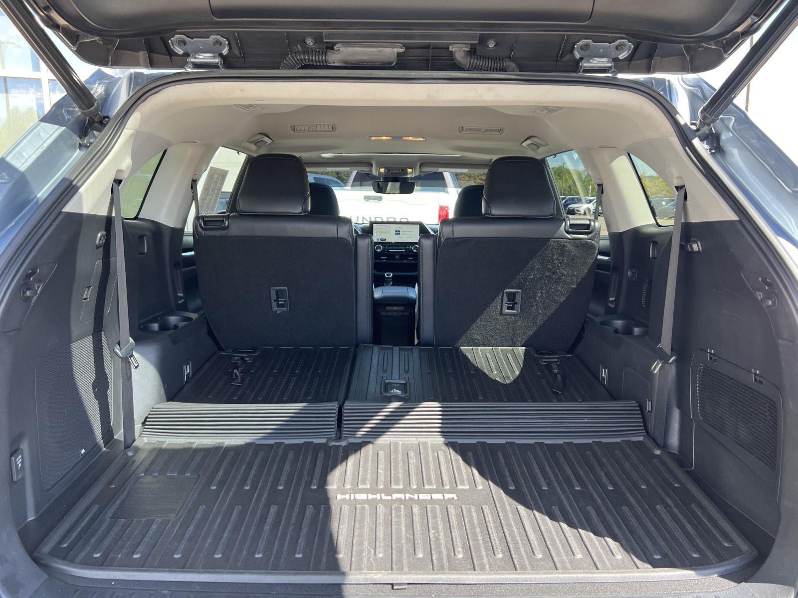 2023 Toyota Highlander Hybrid Limited