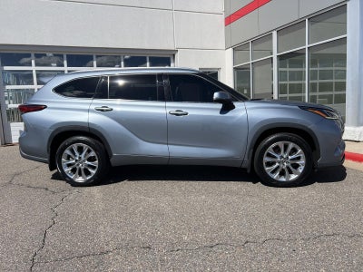 2023 Toyota Highlander Hybrid Limited