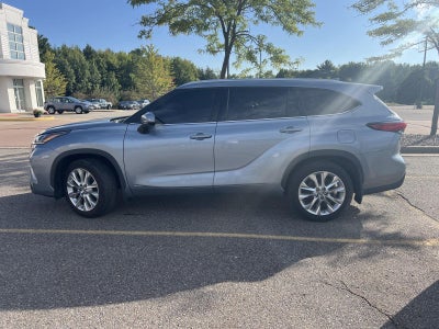 2023 Toyota Highlander Hybrid Limited