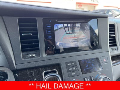 2015 Toyota SIENNA Base