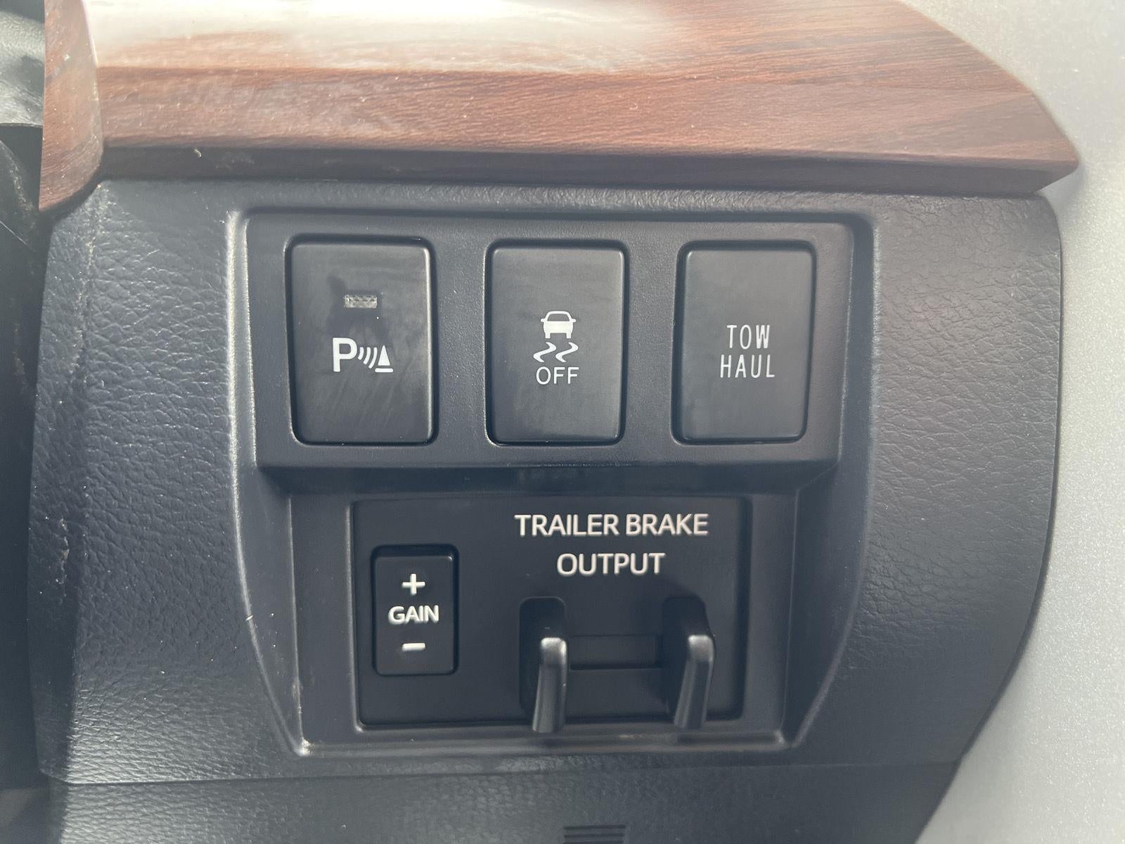 2018 Toyota Tundra Limited