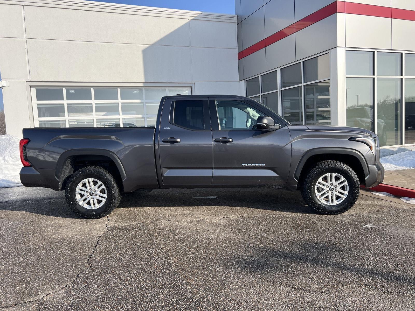 2022 Toyota Tundra SR5