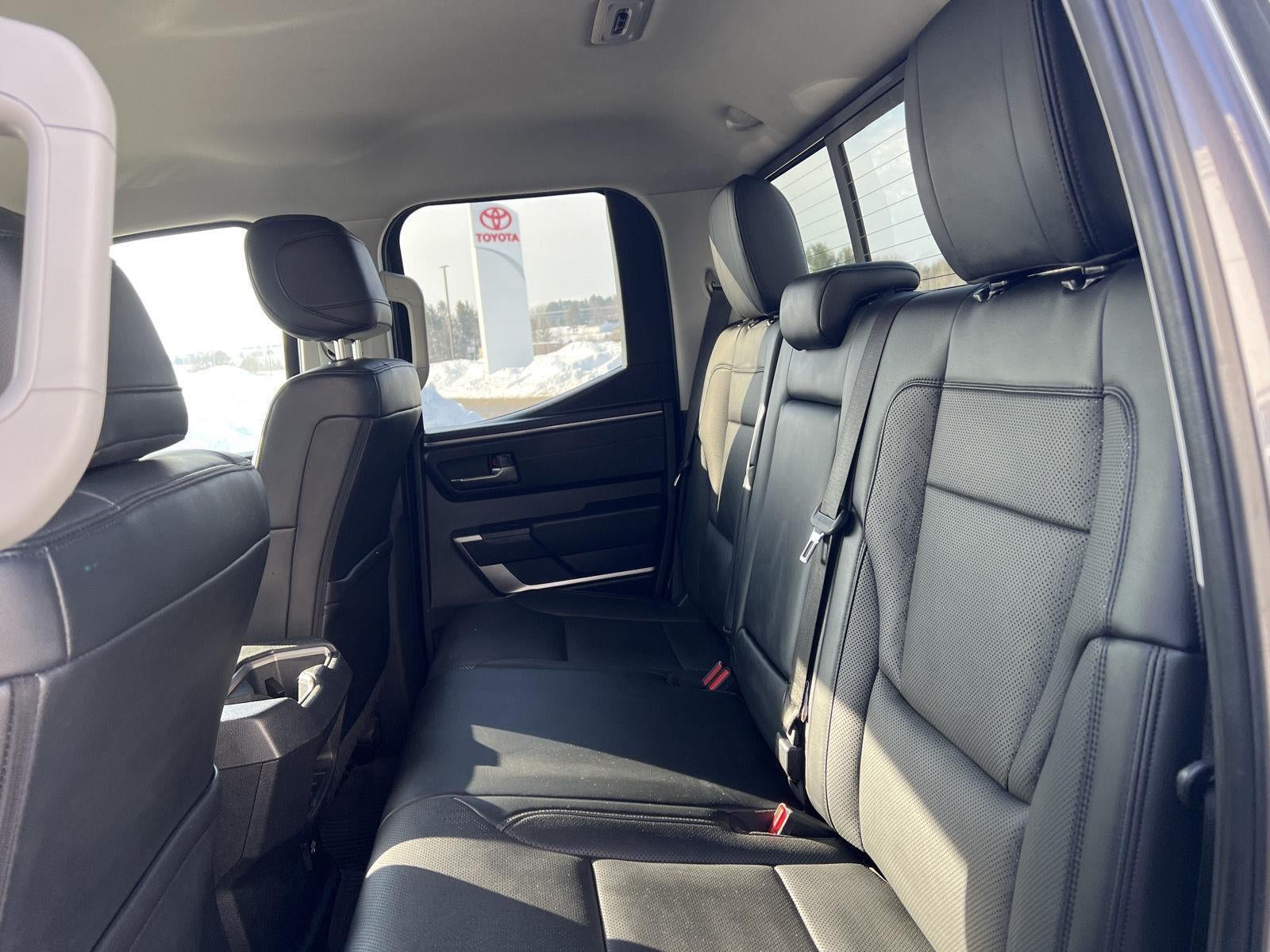 2022 Toyota Tundra SR5