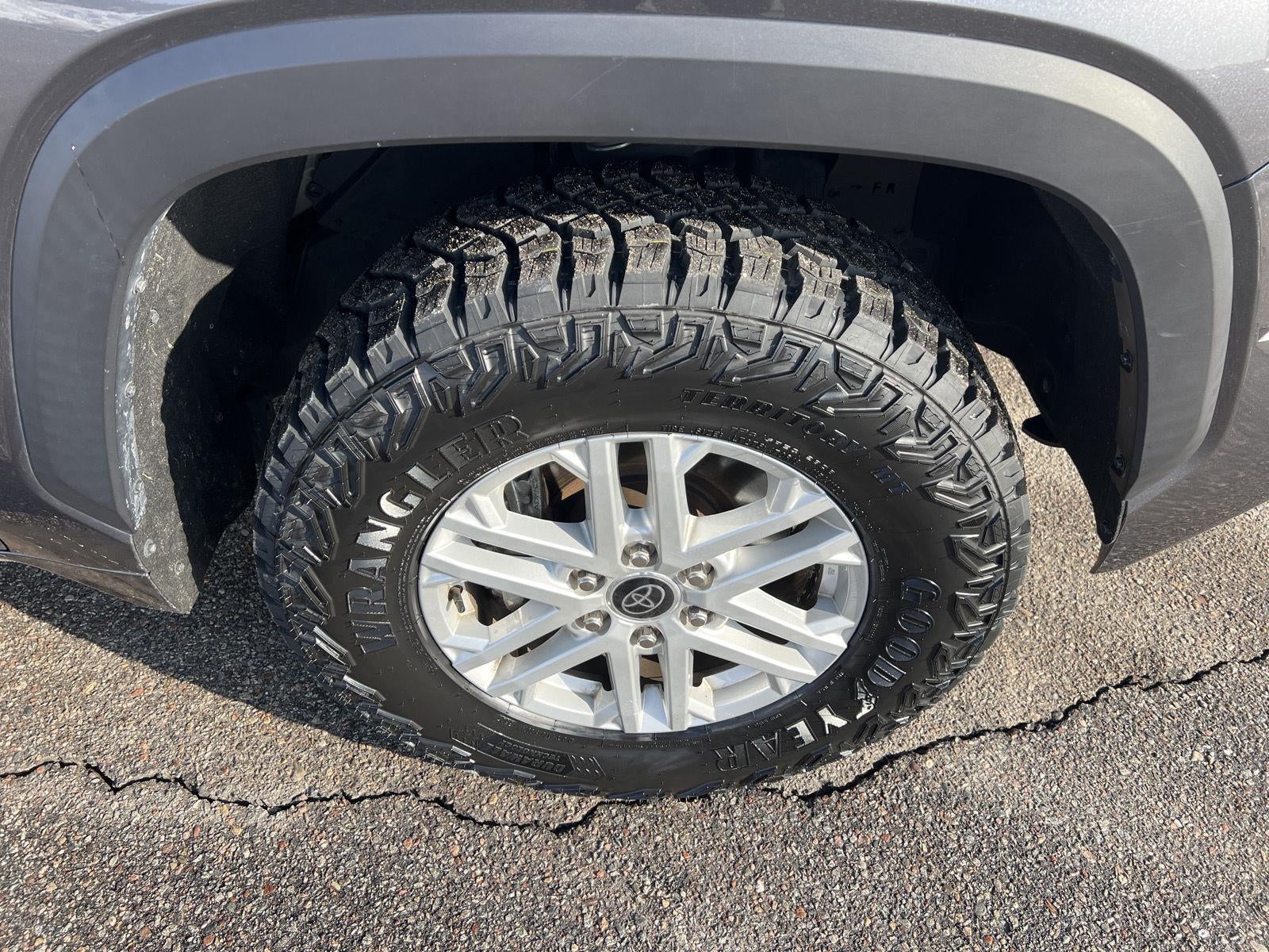 2022 Toyota Tundra SR5