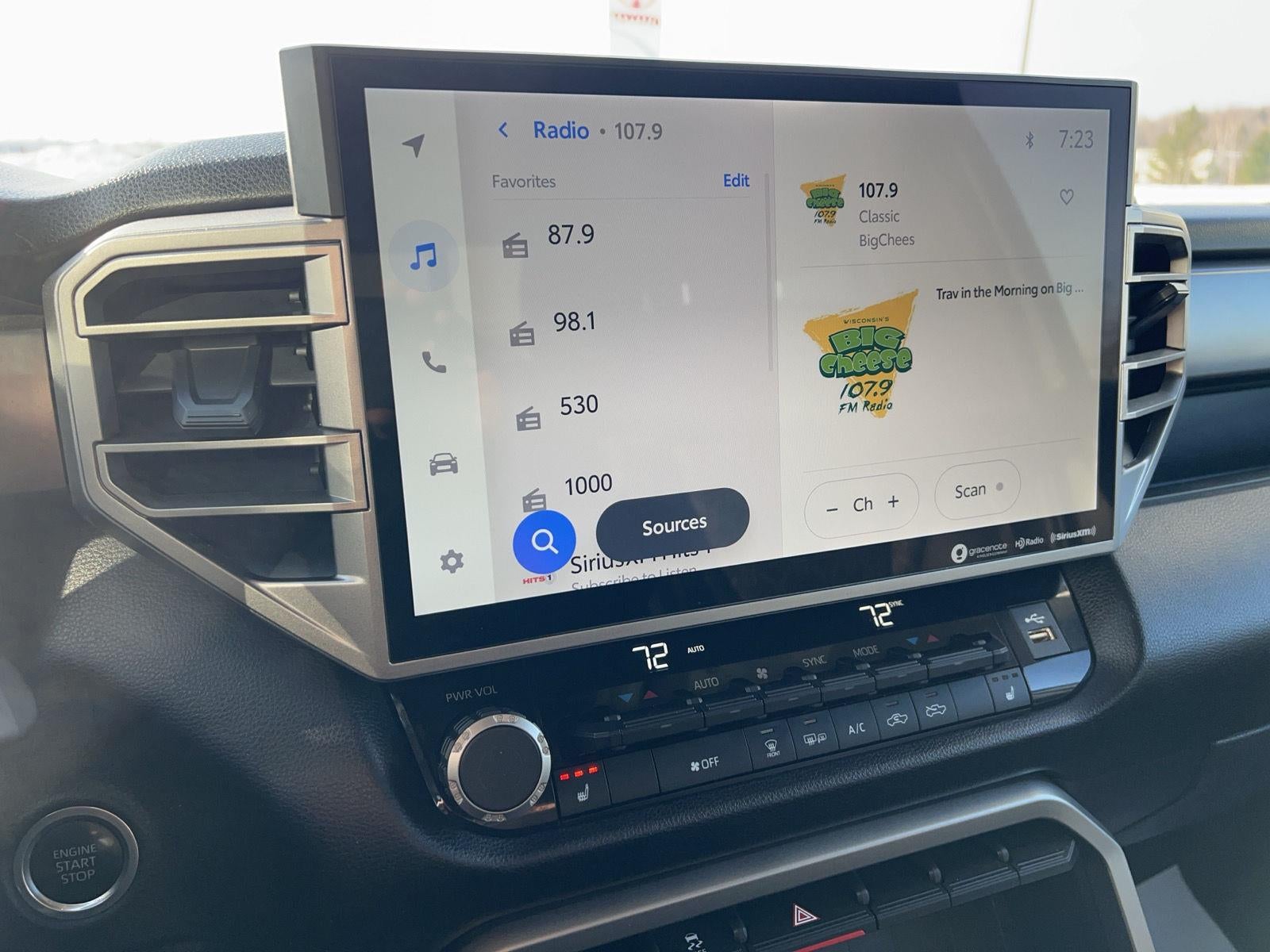 2022 Toyota Tundra SR5