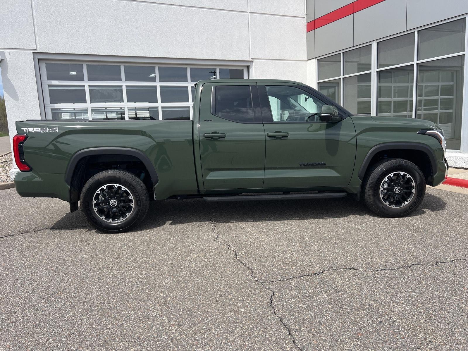 2022 Toyota Tundra SR5