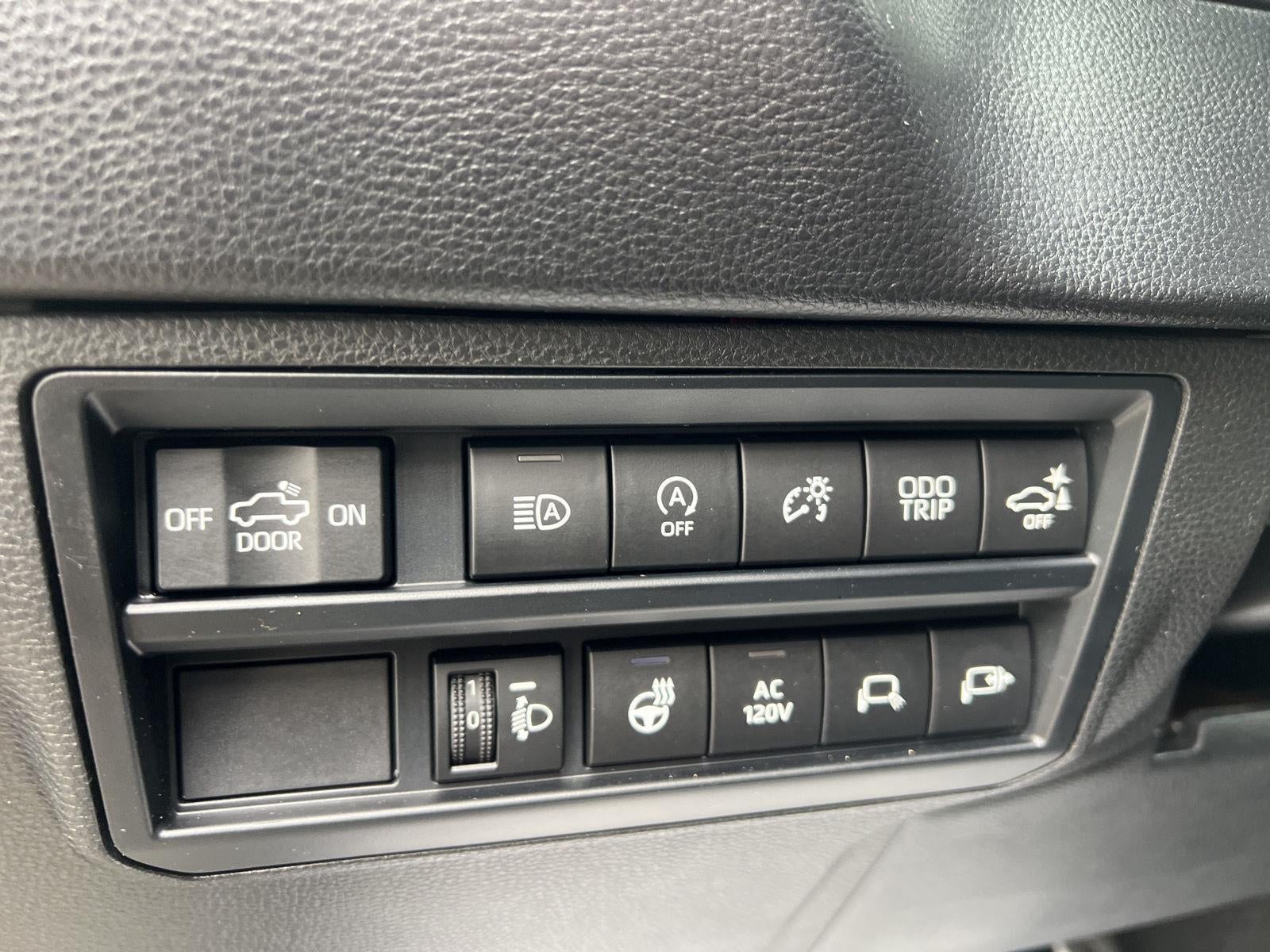 2023 Toyota Tundra SR5