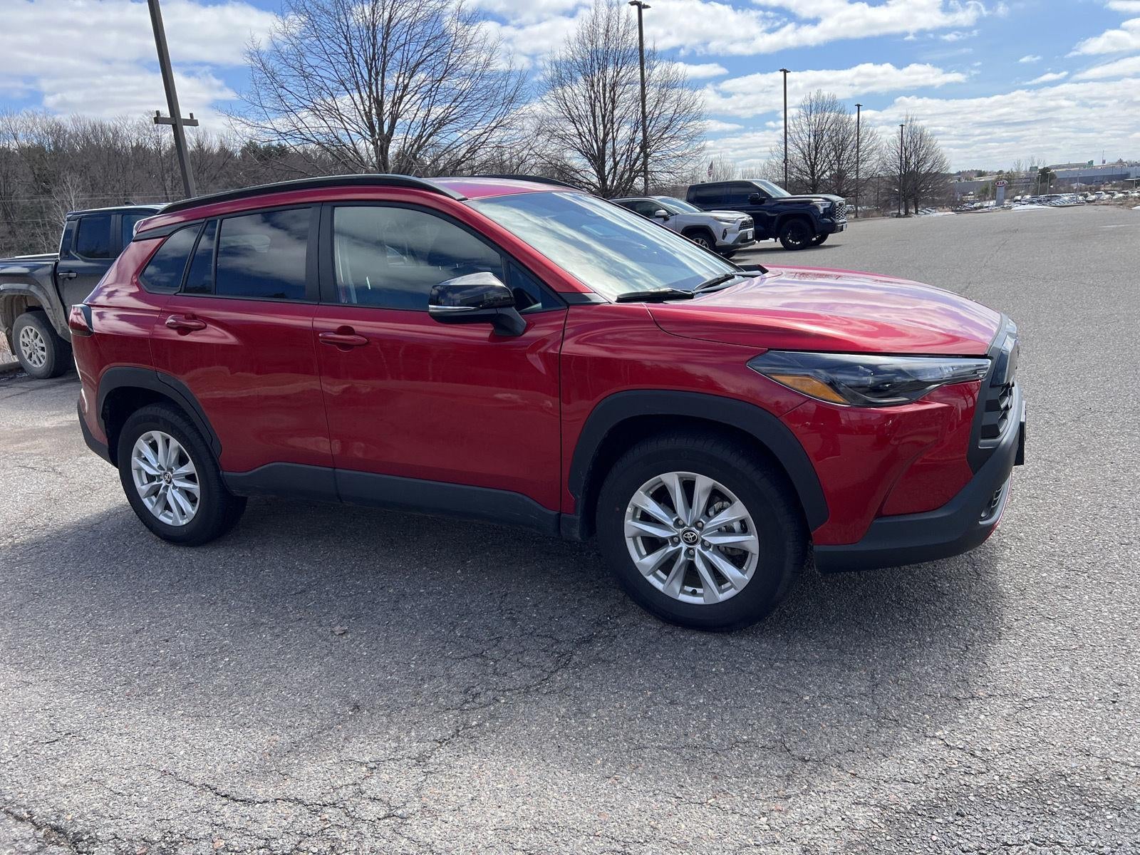 2026 Toyota Corolla Cross LE