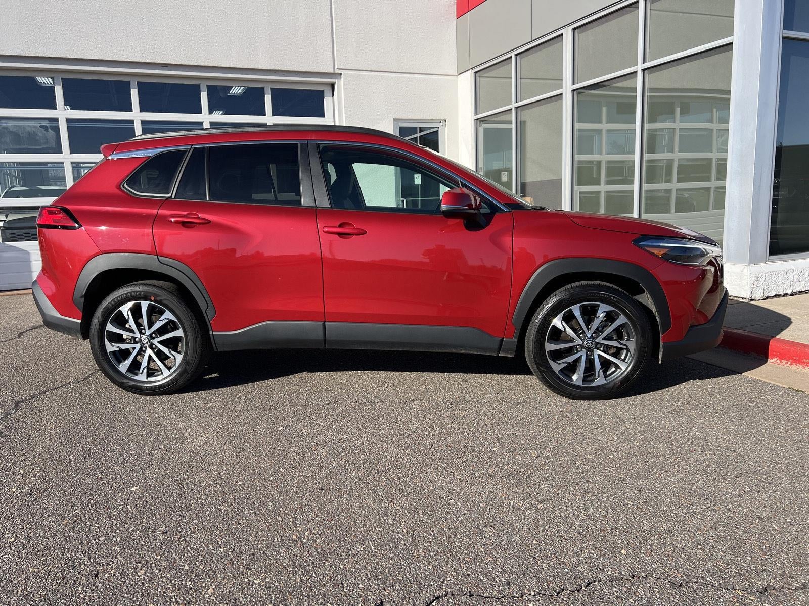 2024 Toyota Corolla Cross XLE