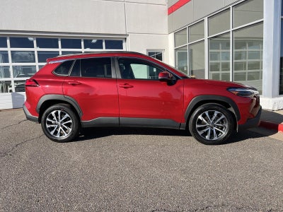 2024 Toyota Corolla Cross XLE