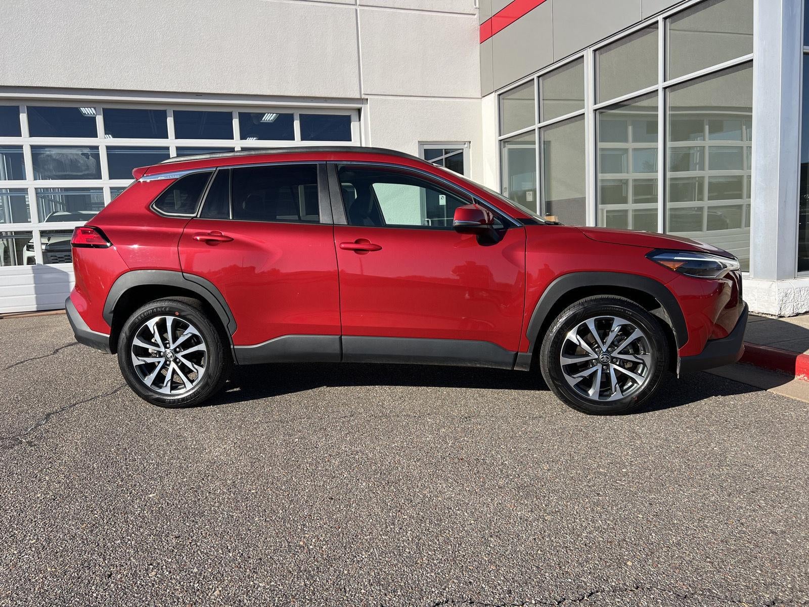 2024 Toyota Corolla Cross XLE