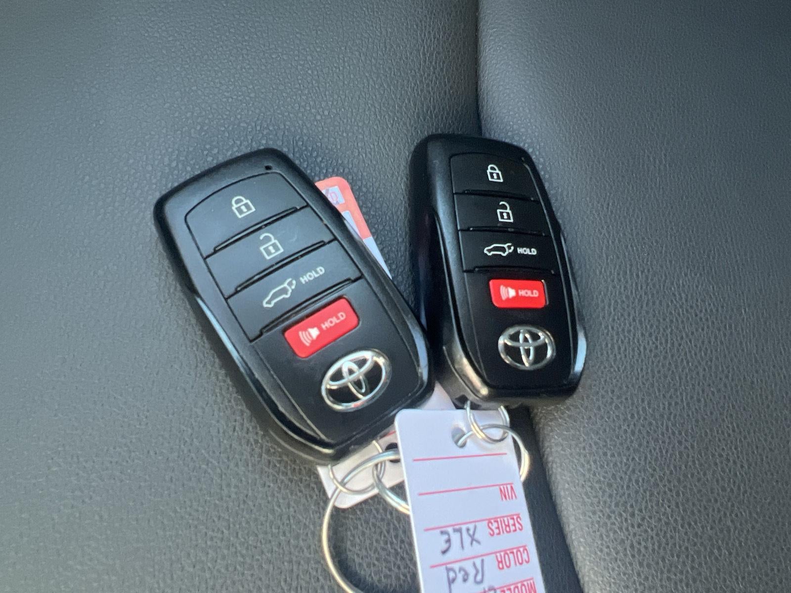 2024 Toyota Corolla Cross XLE