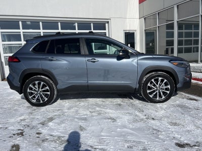 2025 Toyota Corolla Cross XLE