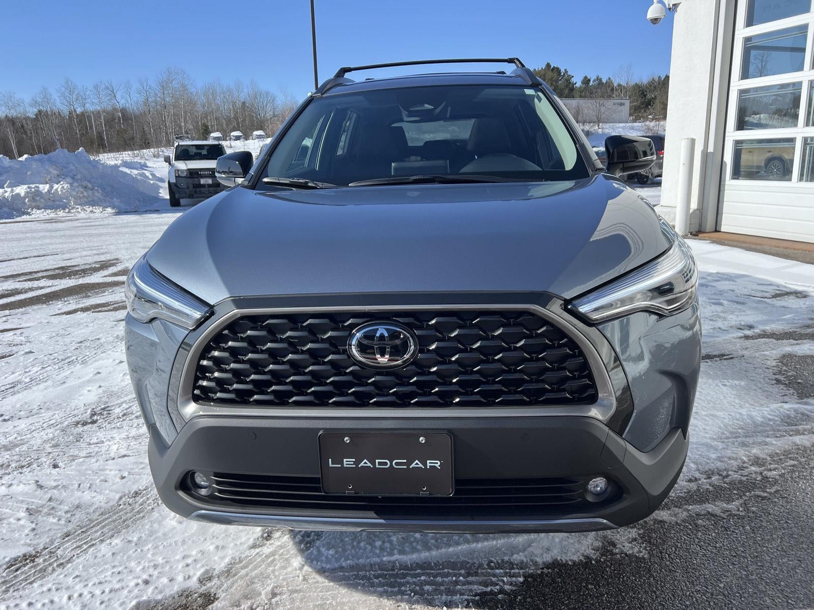 2025 Toyota Corolla Cross XLE