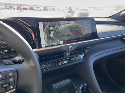 2025 Toyota Crown Signia Limited