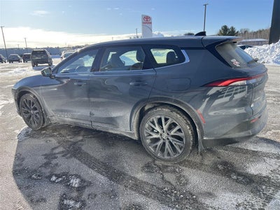 2025 Toyota Crown Signia Limited