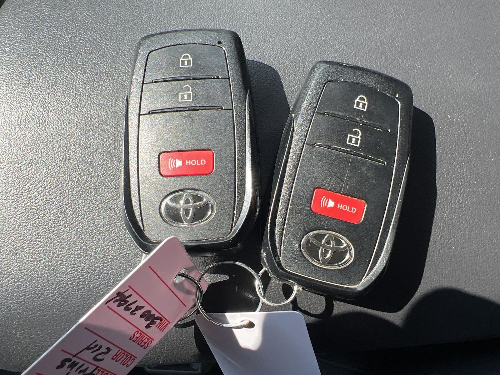 2023 Toyota Prius XLE