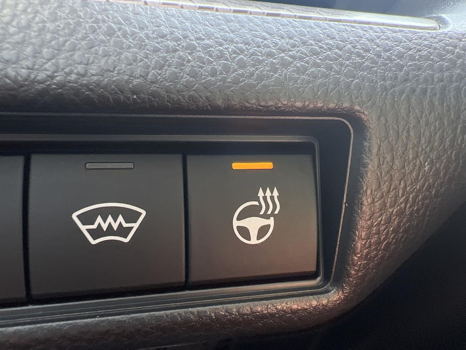 2023 Toyota Prius XLE