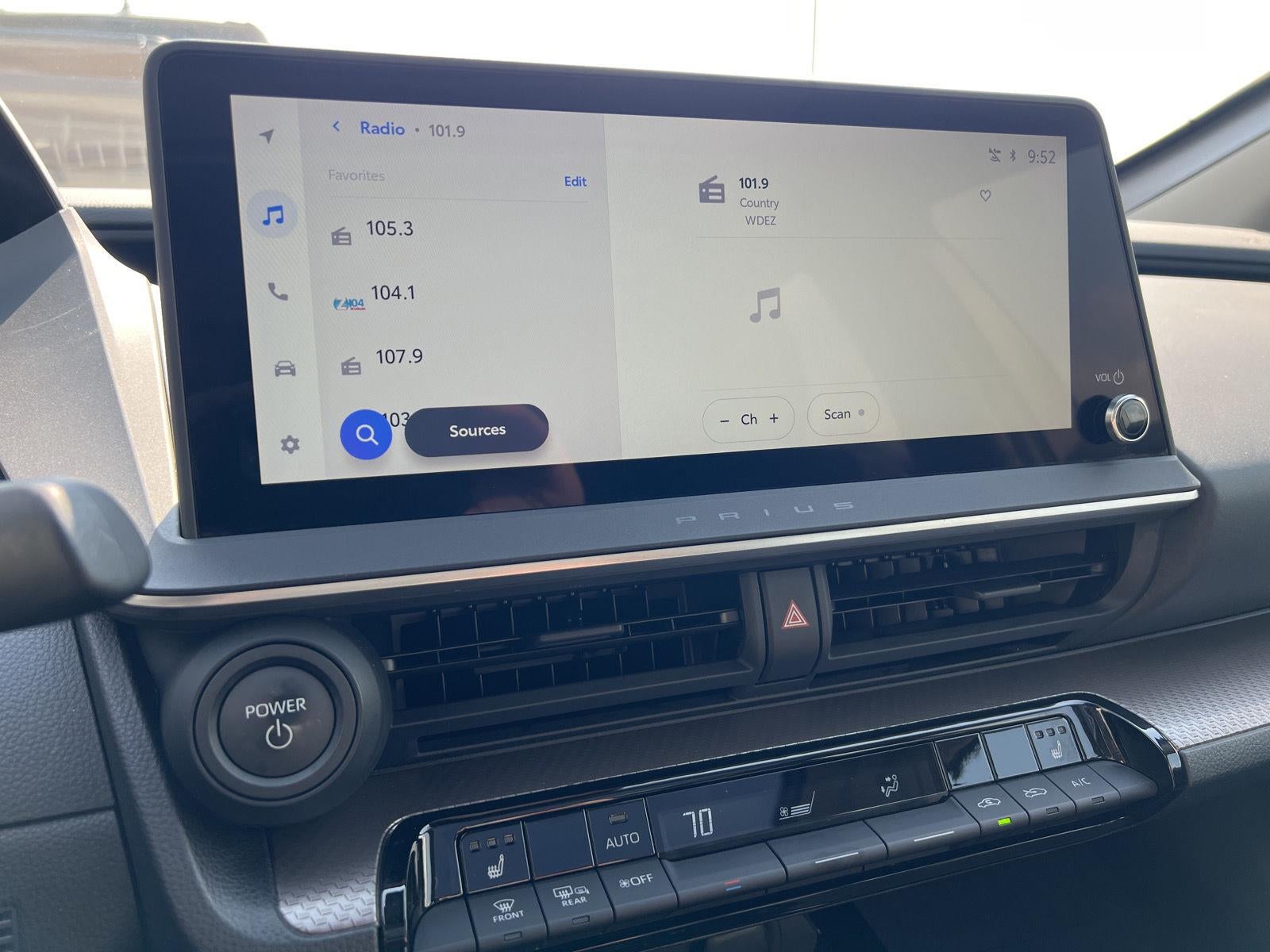 2023 Toyota Prius XLE