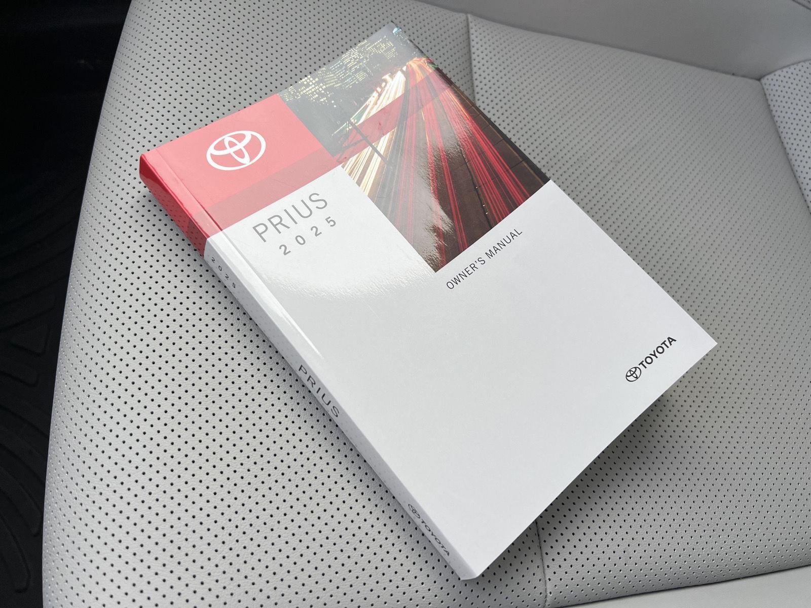 2025 Toyota Prius XLE