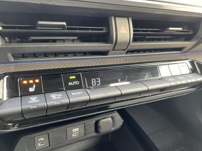 2025 Toyota Prius XLE