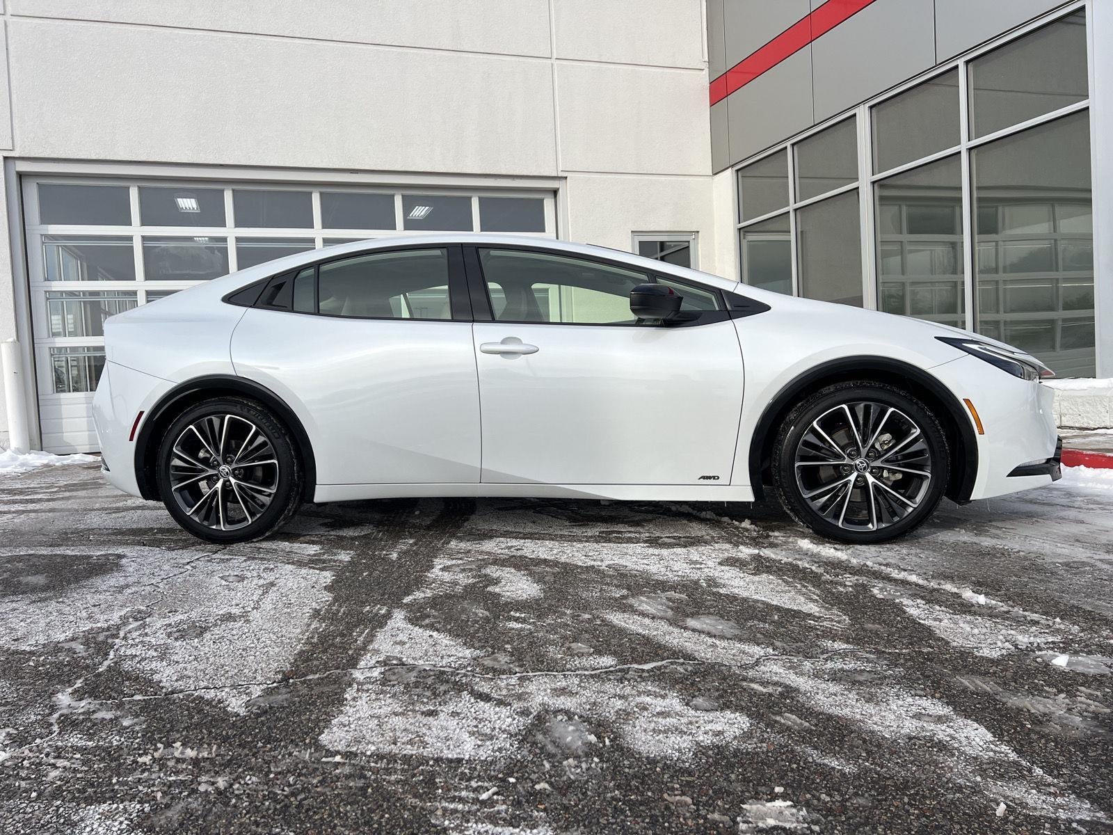 2025 Toyota Prius XLE