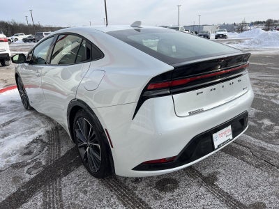 2025 Toyota Prius XLE