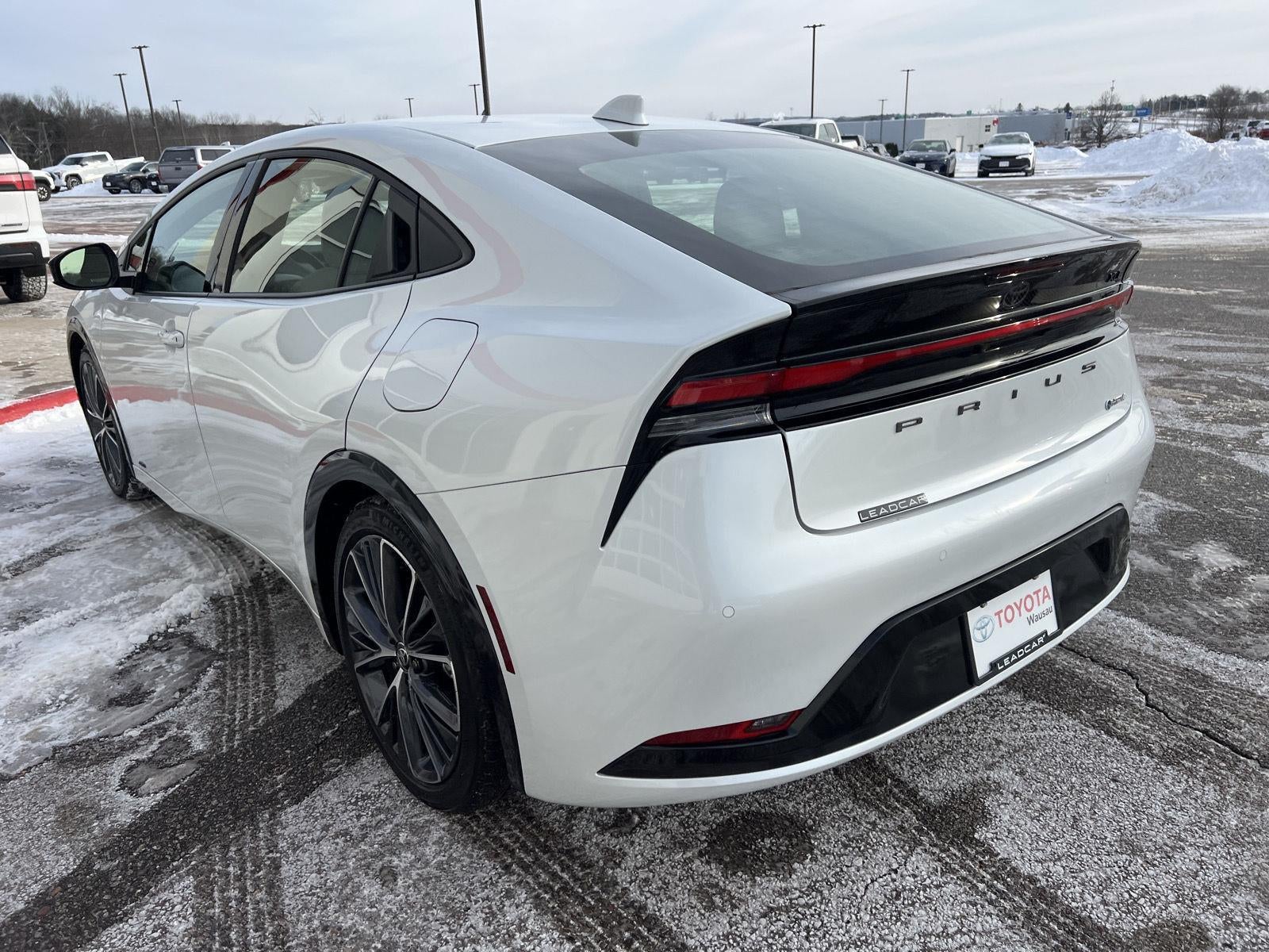 2025 Toyota Prius XLE