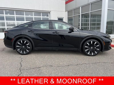 2025 Toyota Crown Platinum