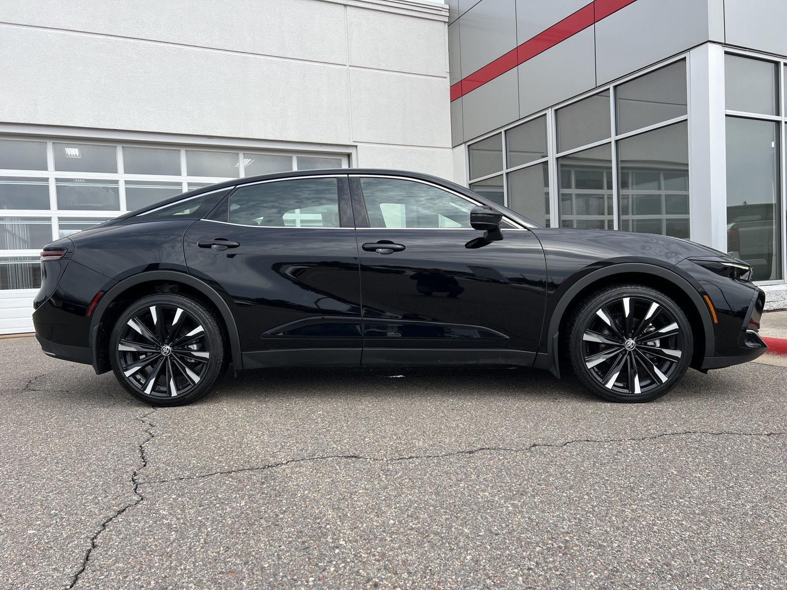 2025 Toyota Crown Platinum