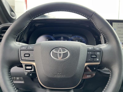 2025 Toyota Crown Platinum