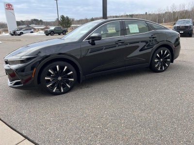 2025 Toyota Crown Platinum