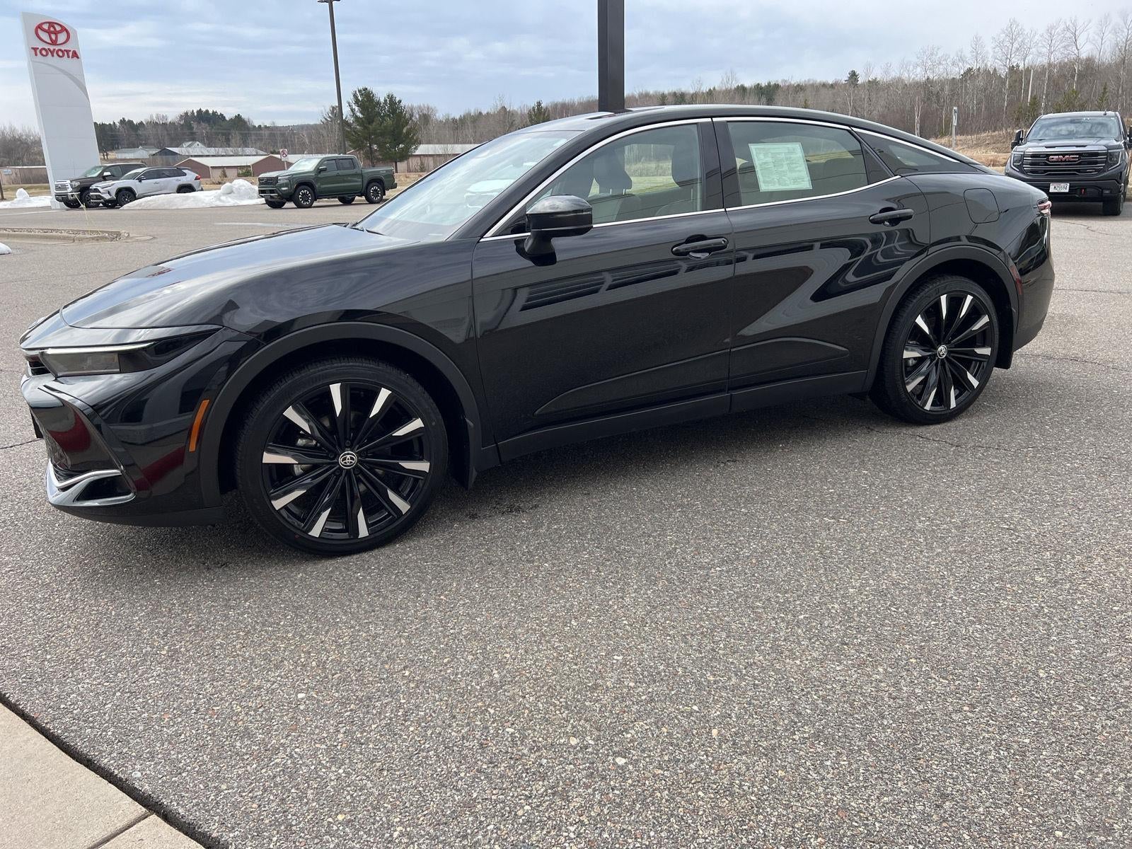 2025 Toyota Crown Platinum