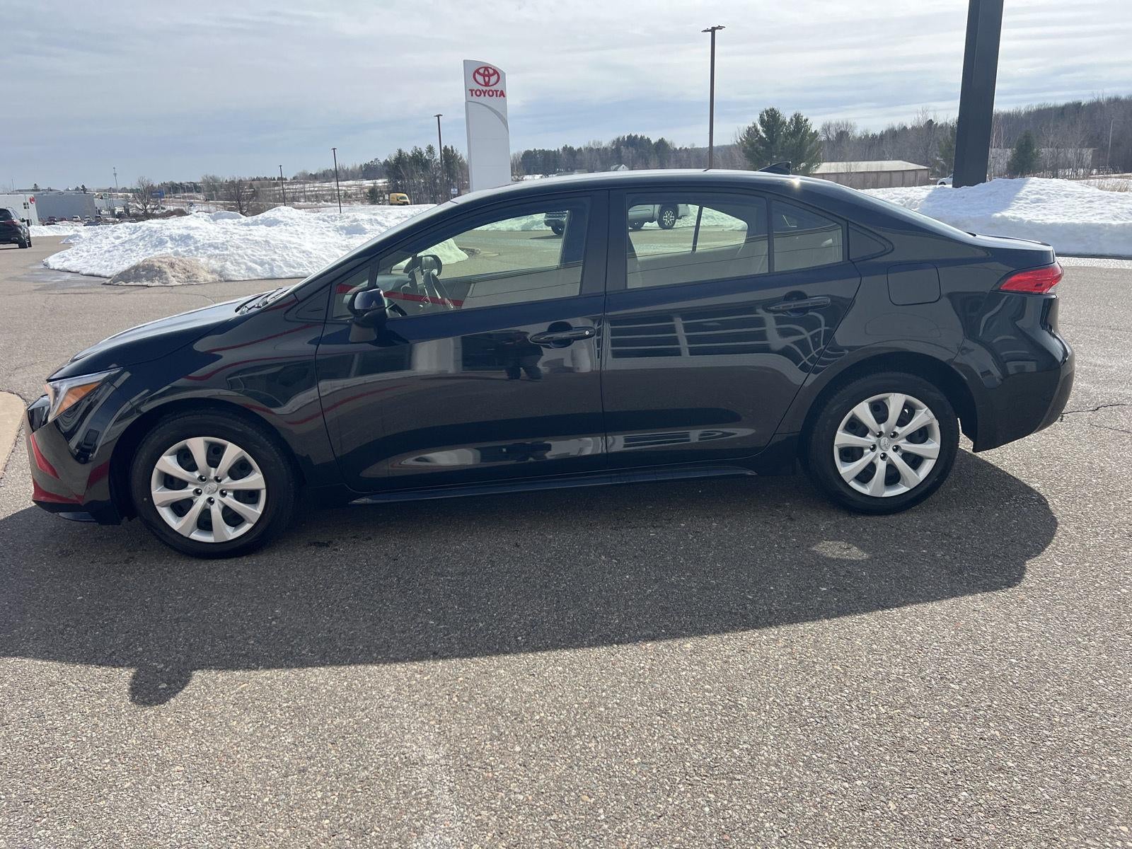 2025 Toyota Corolla Hybrid LE