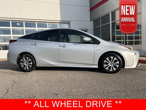 2022 Toyota Prius LE