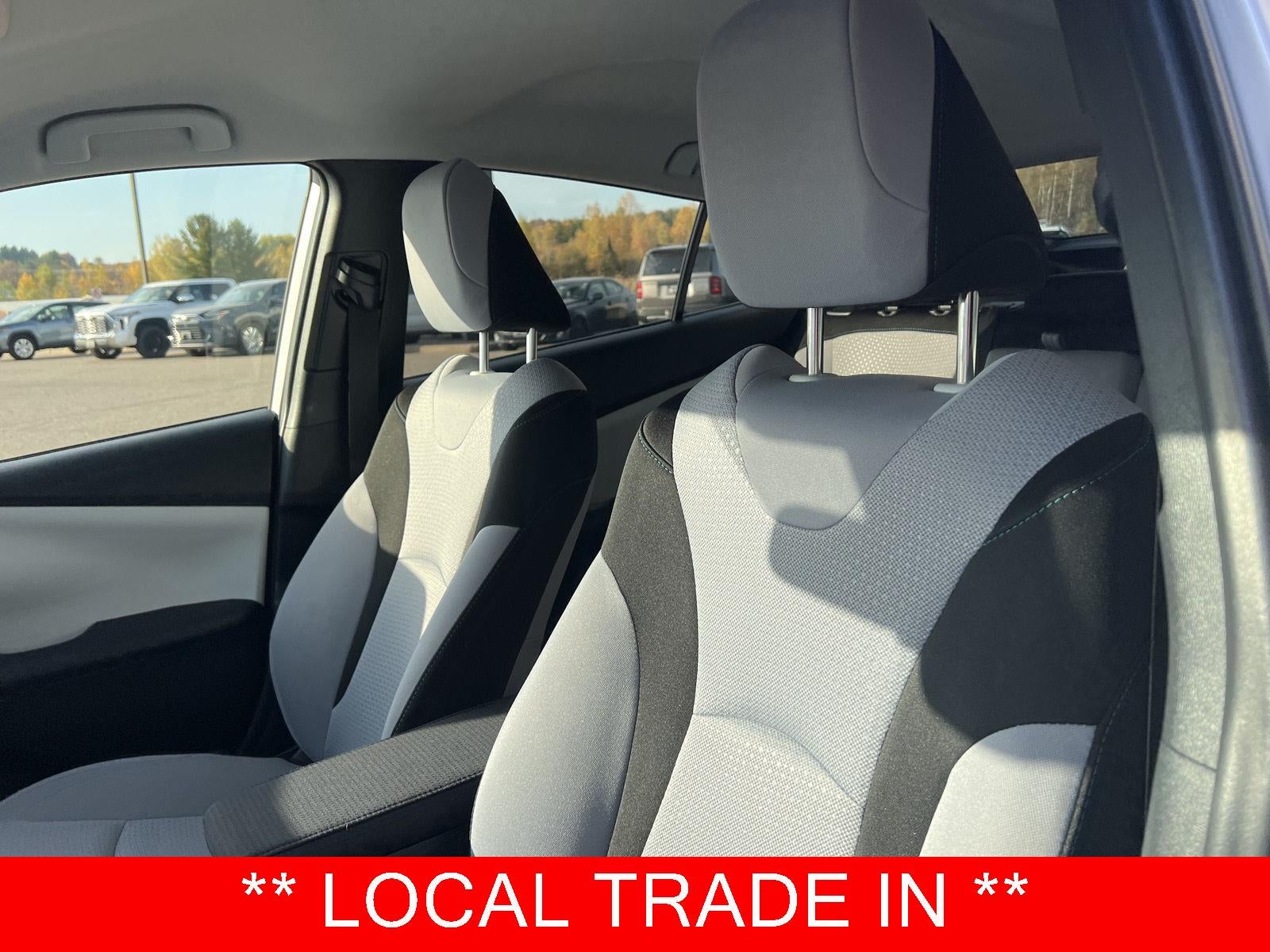 2022 Toyota Prius LE