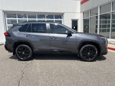 2022 Toyota RAV4 Hybrid SE