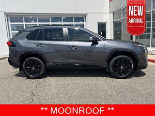 2022 Toyota RAV4 Hybrid SE
