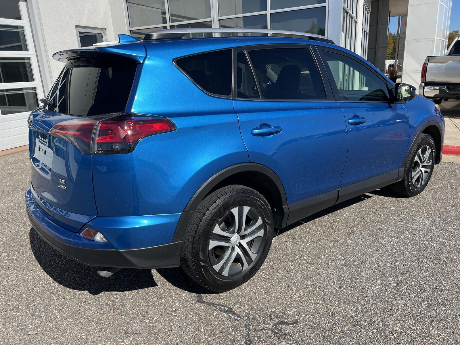 2016 Toyota RAV4 AWD 4DR LE